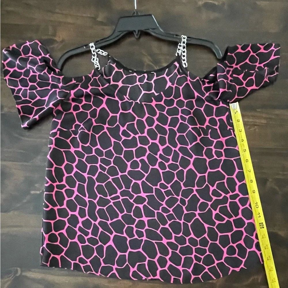 Michael Kors Women's Giraffe Print Cold-Shoulder Top